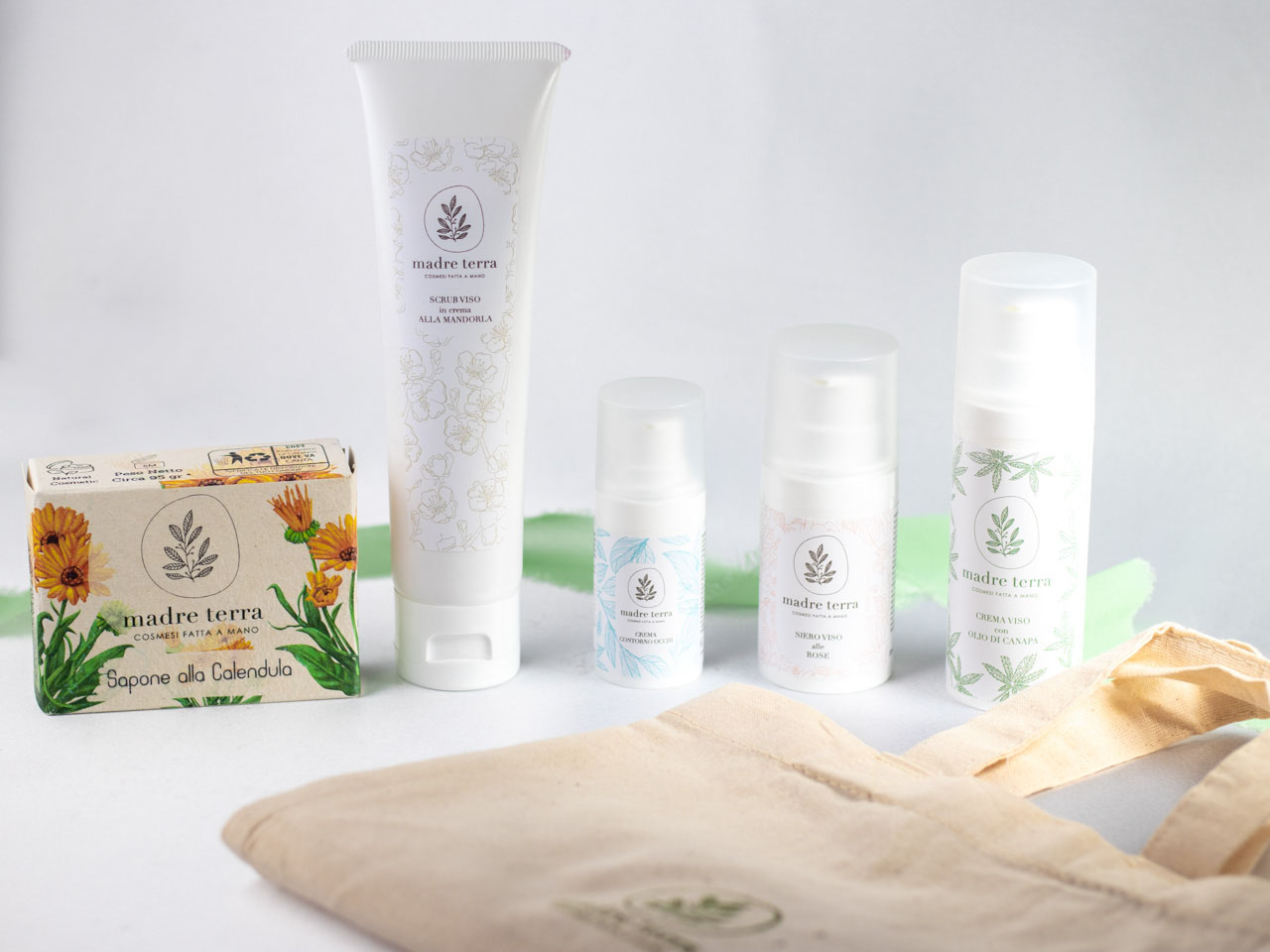Linea Skin Care Madre Terra con sapone alla calendula